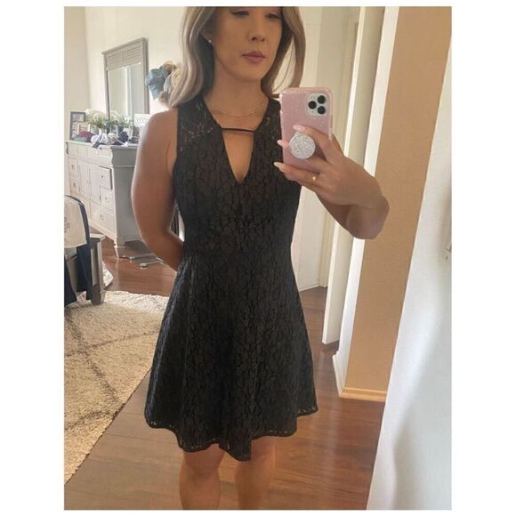 BCBGeneration 0 black and gold lace Women's Flare Mini Dress - Picture 7 of 7